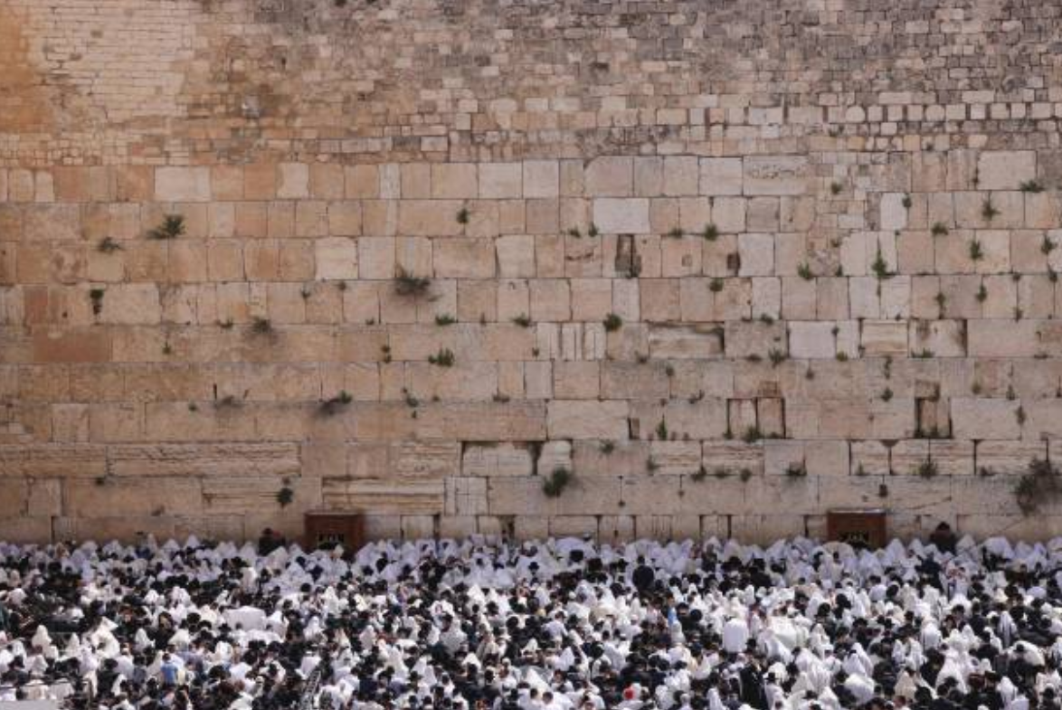 📜🔗🧎‍♂️ Covenant, Curse, and Coercion: Reading Servanthood Honestly [2 parts]